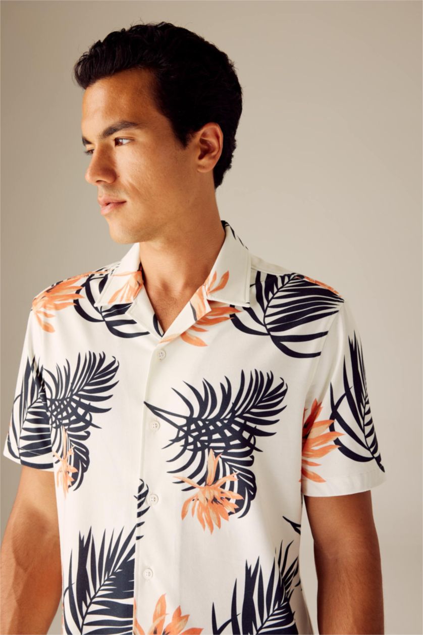 MAN Mint Regular Fit Short Sleeve Shirt