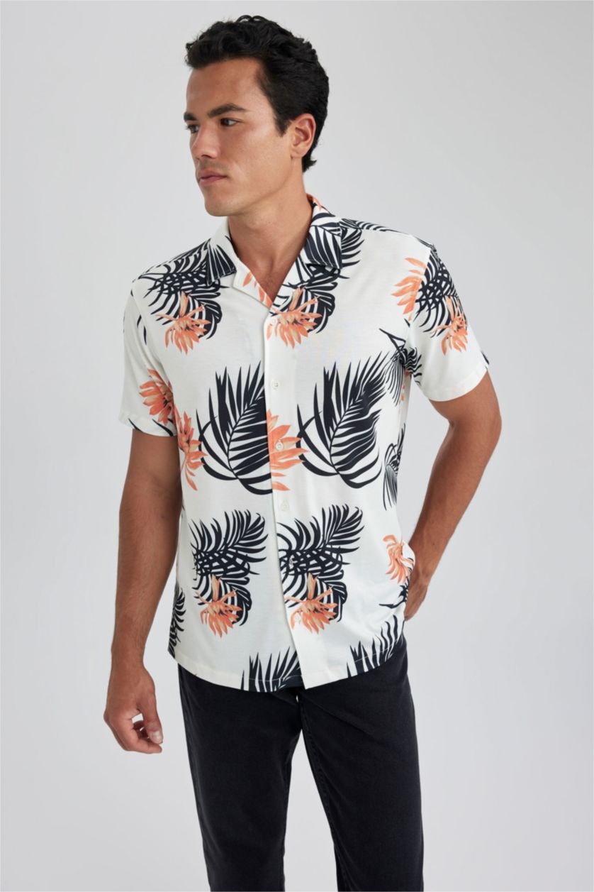 MAN Mint Regular Fit Short Sleeve Shirt