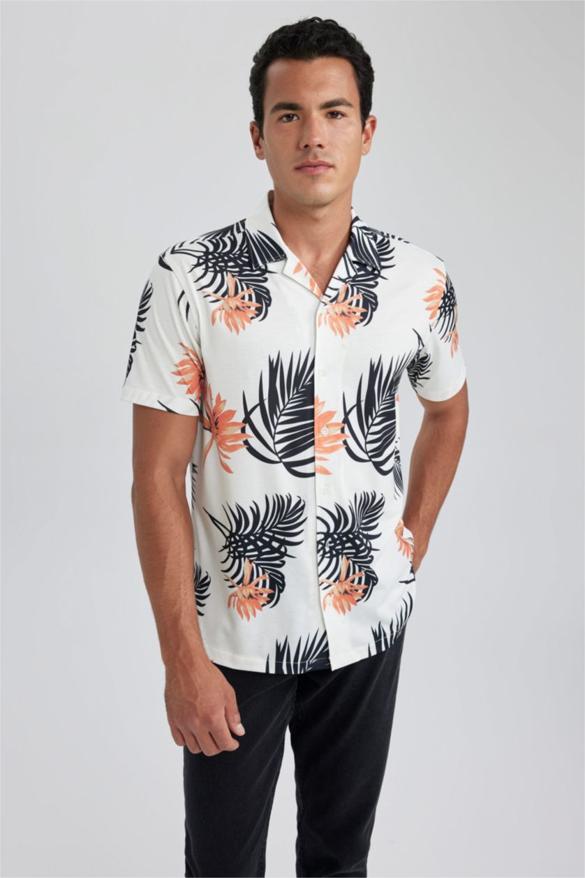 MAN Mint Regular Fit Short Sleeve Shirt