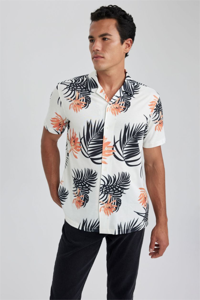 MAN Mint Regular Fit Short Sleeve Shirt