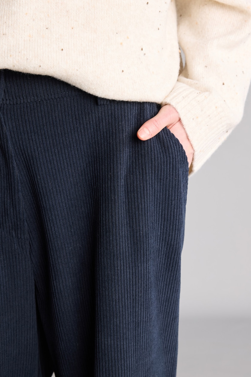 FEMME Marin Pantalon en velours côtelé lare à taille haute Coupe droite