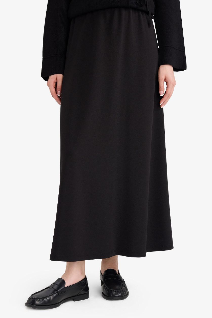 WOMAN Black A Cut Crepe Knitted Skirt