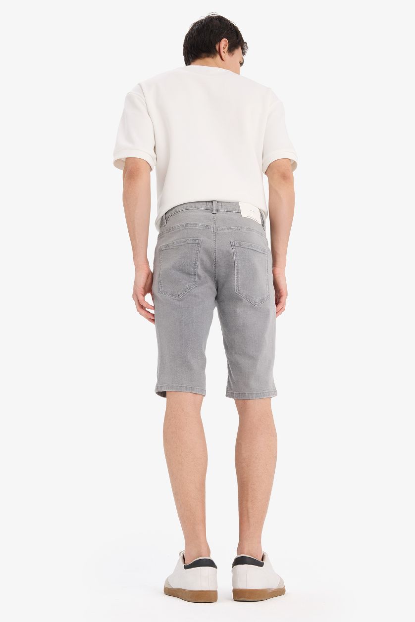 Erkek Gri Slim Fit Dar Kesim Jean Bermuda Şort