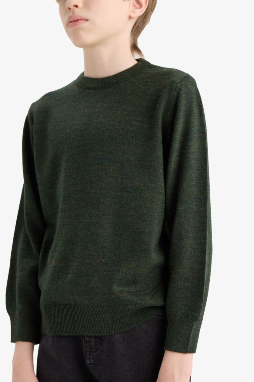 أولاد كاكي داكن بلوز تريكو ولادي قصة عادية بياخة مستديرة