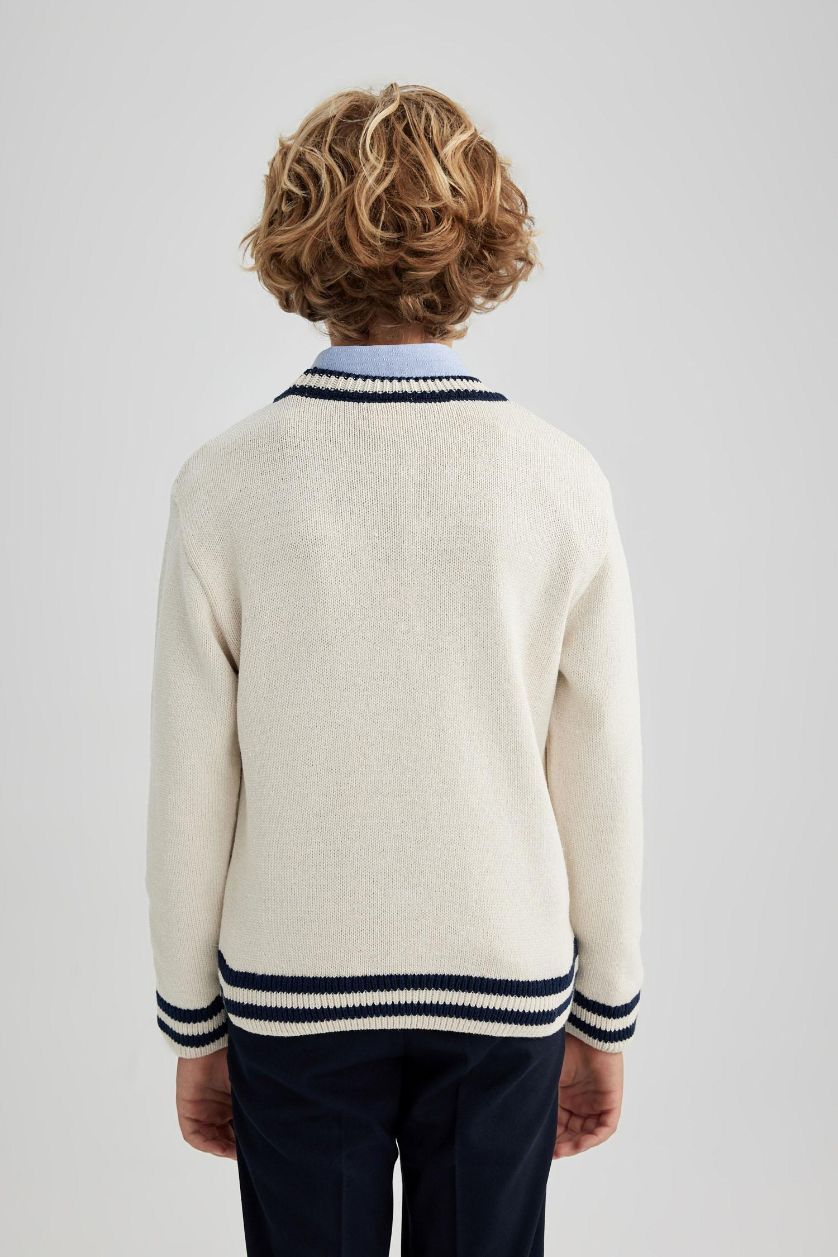 أولاد بيج فاتح بلوفر قصة عادية بكابيشون