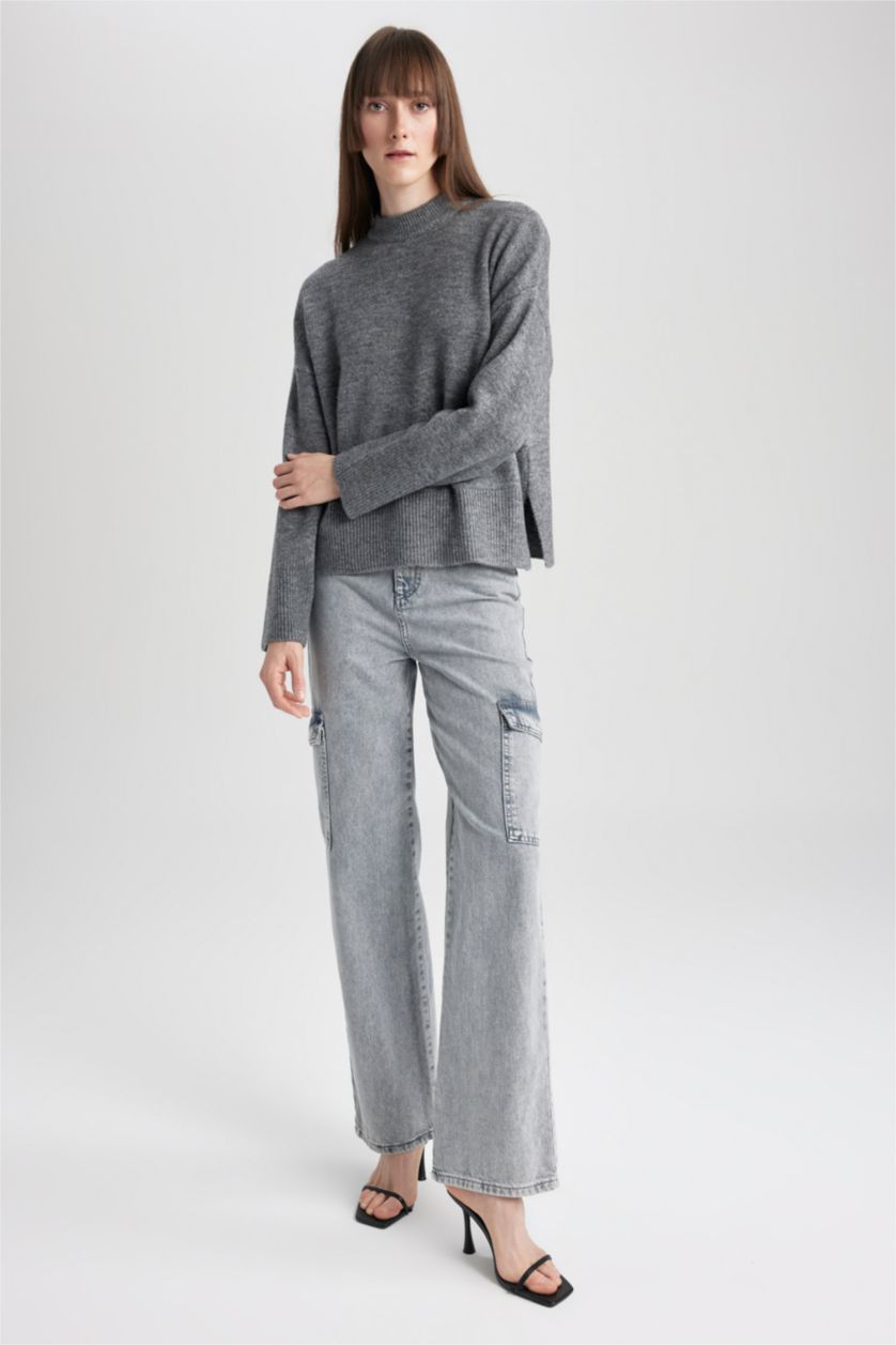 Kadın Gri Relax Fit Bisiklet Yaka Triko Kazak