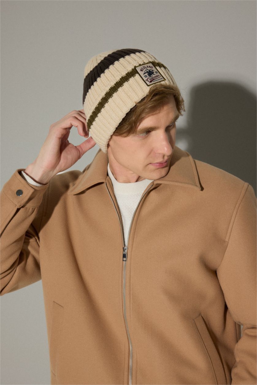 Мужчины Темно-коричневый Мужская трикотажная шапка с этикеткой