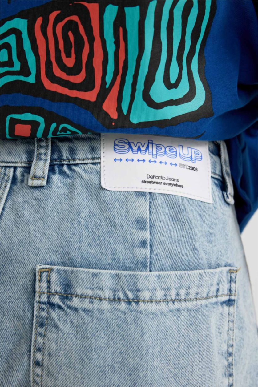 MAN Light Blue Relax Fit Comfortable Fit Normal Waist Normal Leg Jeans