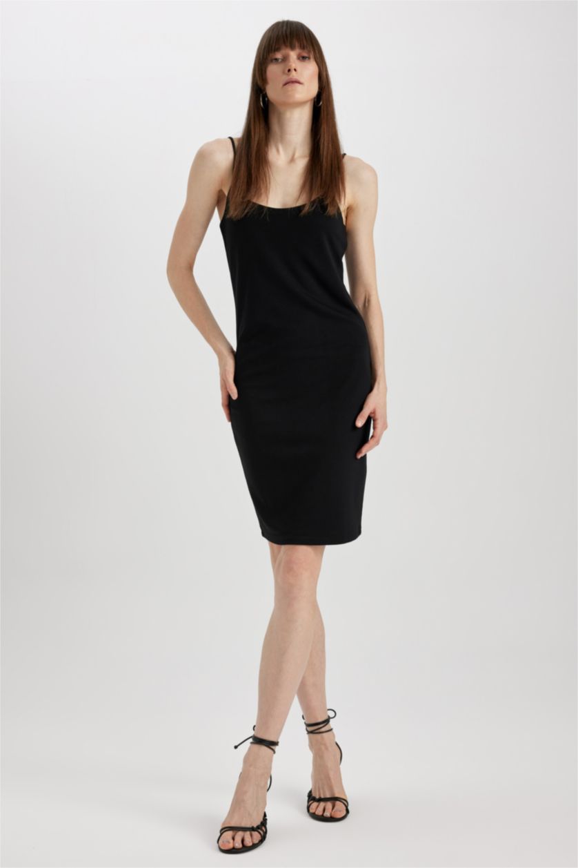 FEMME Noir Robe En Maille À Manches Courtes Col Carré