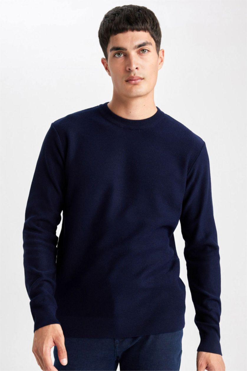 MAN NAVY Standard Fit Crew Neck Knitted Pullover