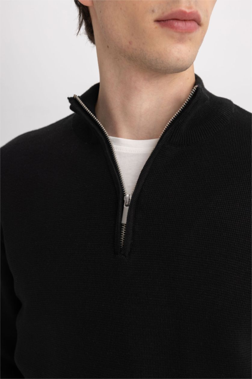 MAN Black Standard Fit Knitwear Pullover