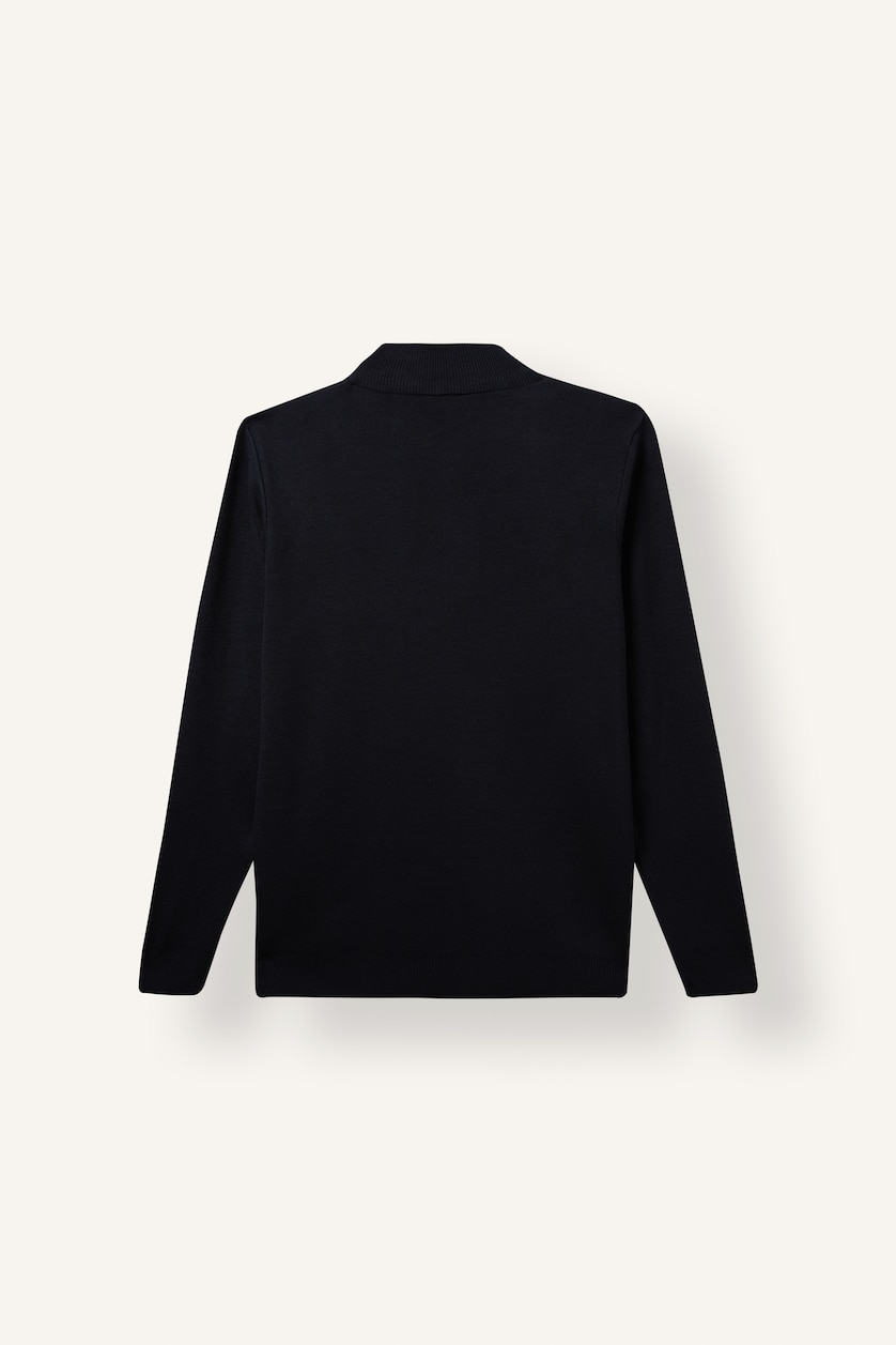 MAN NAVY Standard Fit Knitwear Pullover