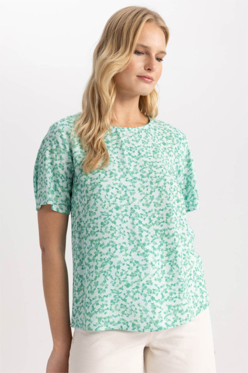 WOMAN Mint Round Neck Regular Fit Short Sleeve Blouse