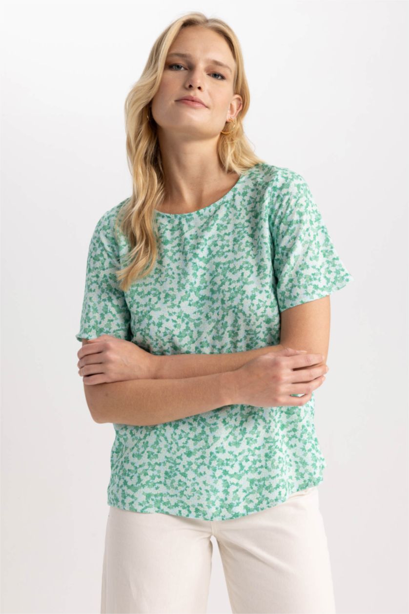 WOMAN Mint Round Neck Regular Fit Short Sleeve Blouse