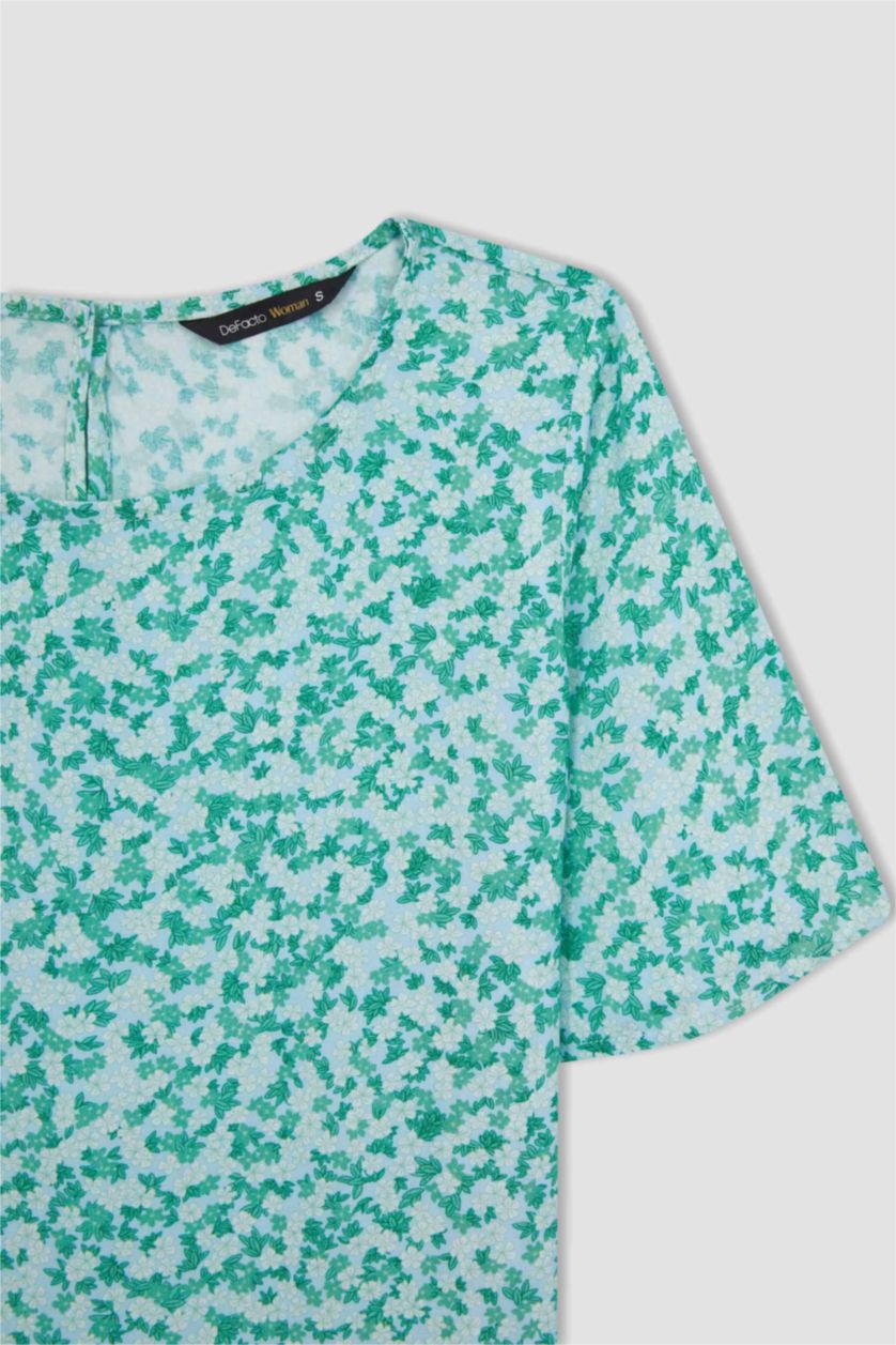 WOMAN Mint Round Neck Regular Fit Short Sleeve Blouse