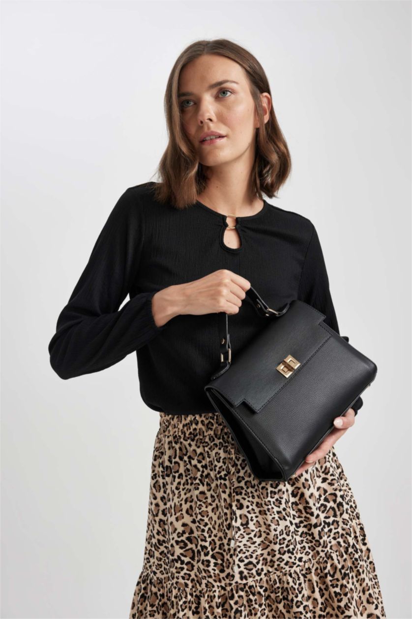 WOMAN Black Hand Bag
