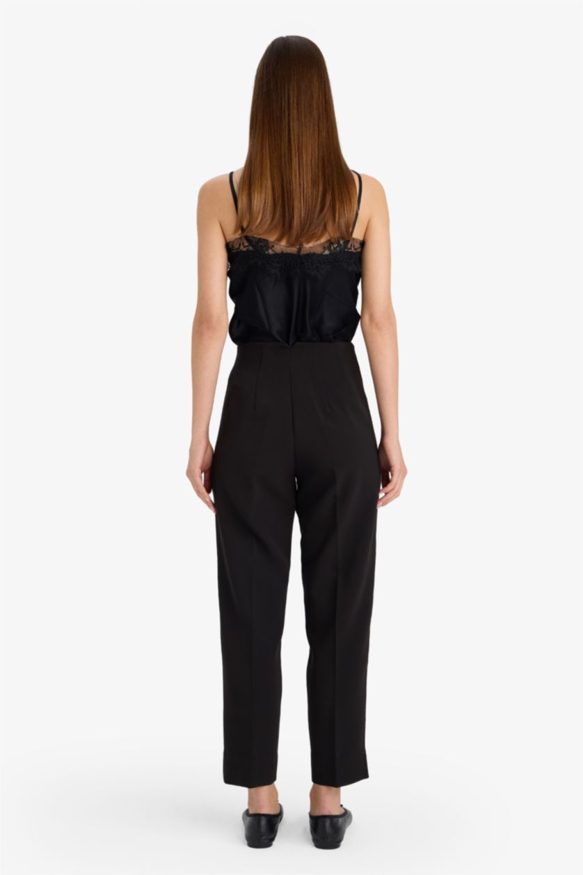 Woman Black Slim Fit High Waist With Pockets Trousers