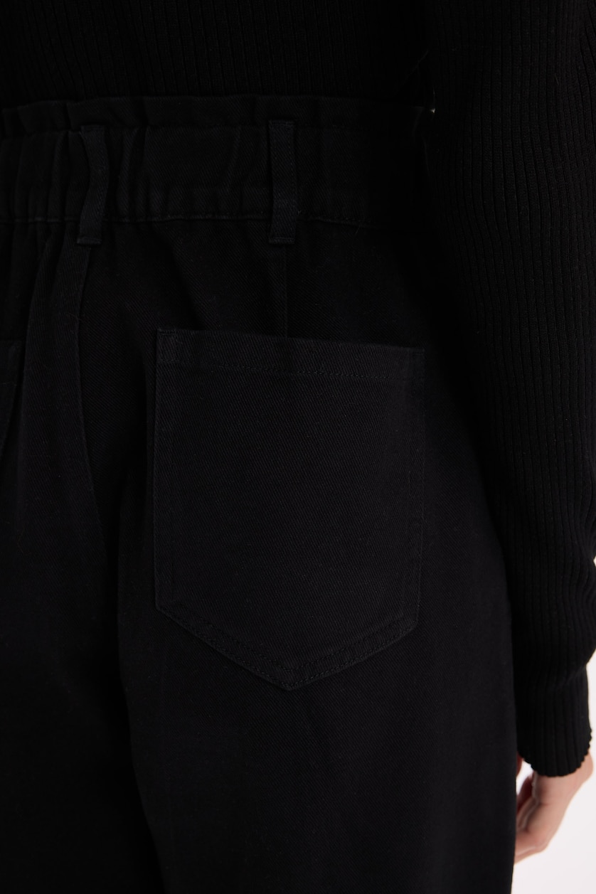 FEMME Noir Taille haute Paperbag
