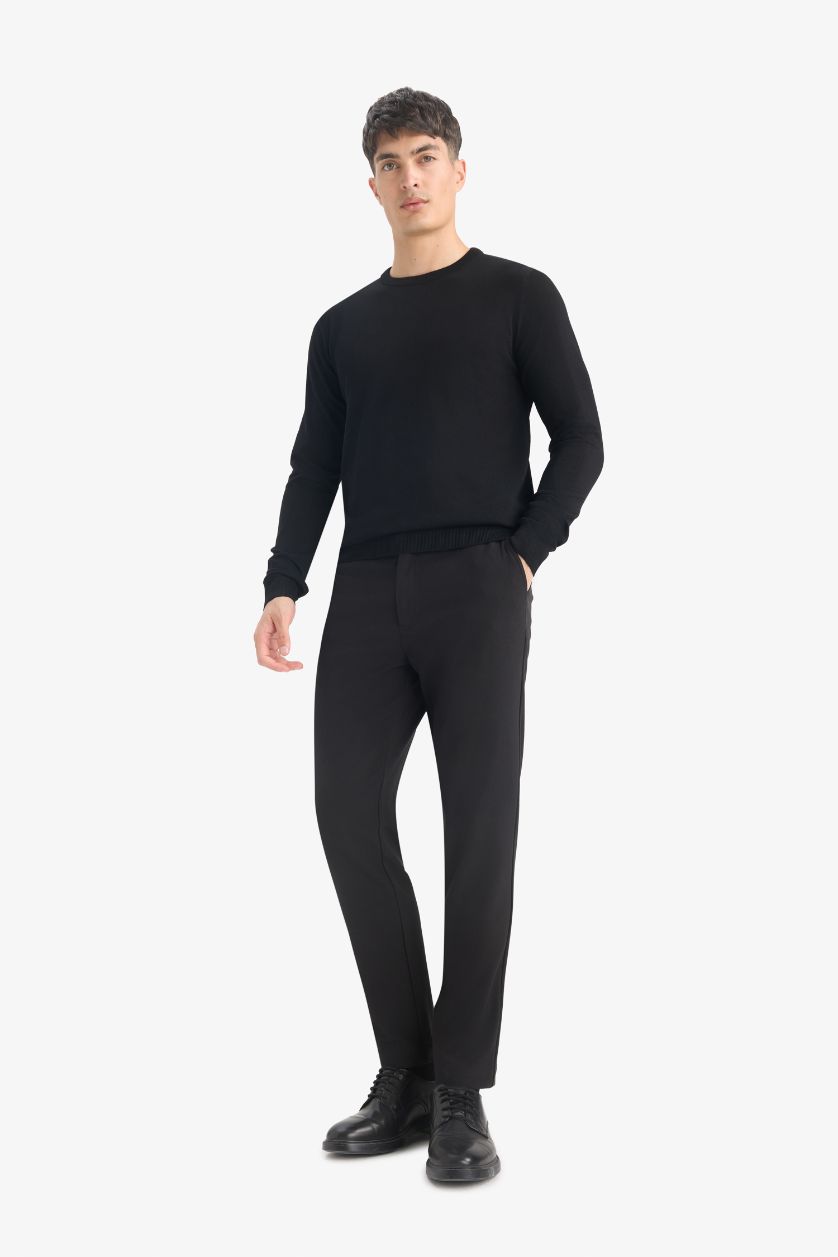 Erkek Siyah Regular Fit Bisiklet Yaka Basic Düz Premium Triko Kazak