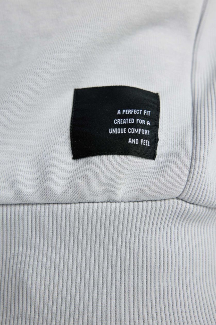 MAN Light Grey Regular Fit Sweatshirt