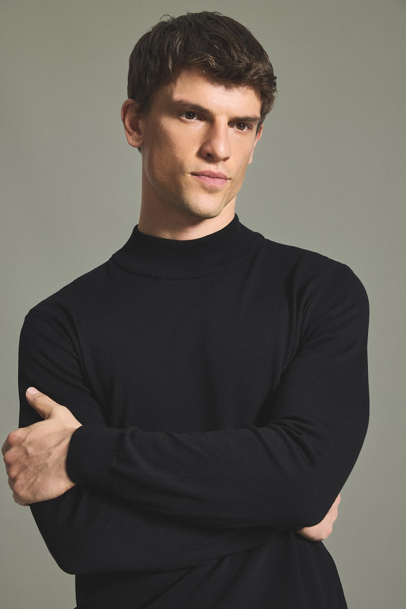 MESHKUJ Black Regular Fit Basic Knitted Turtleneck Sweater
