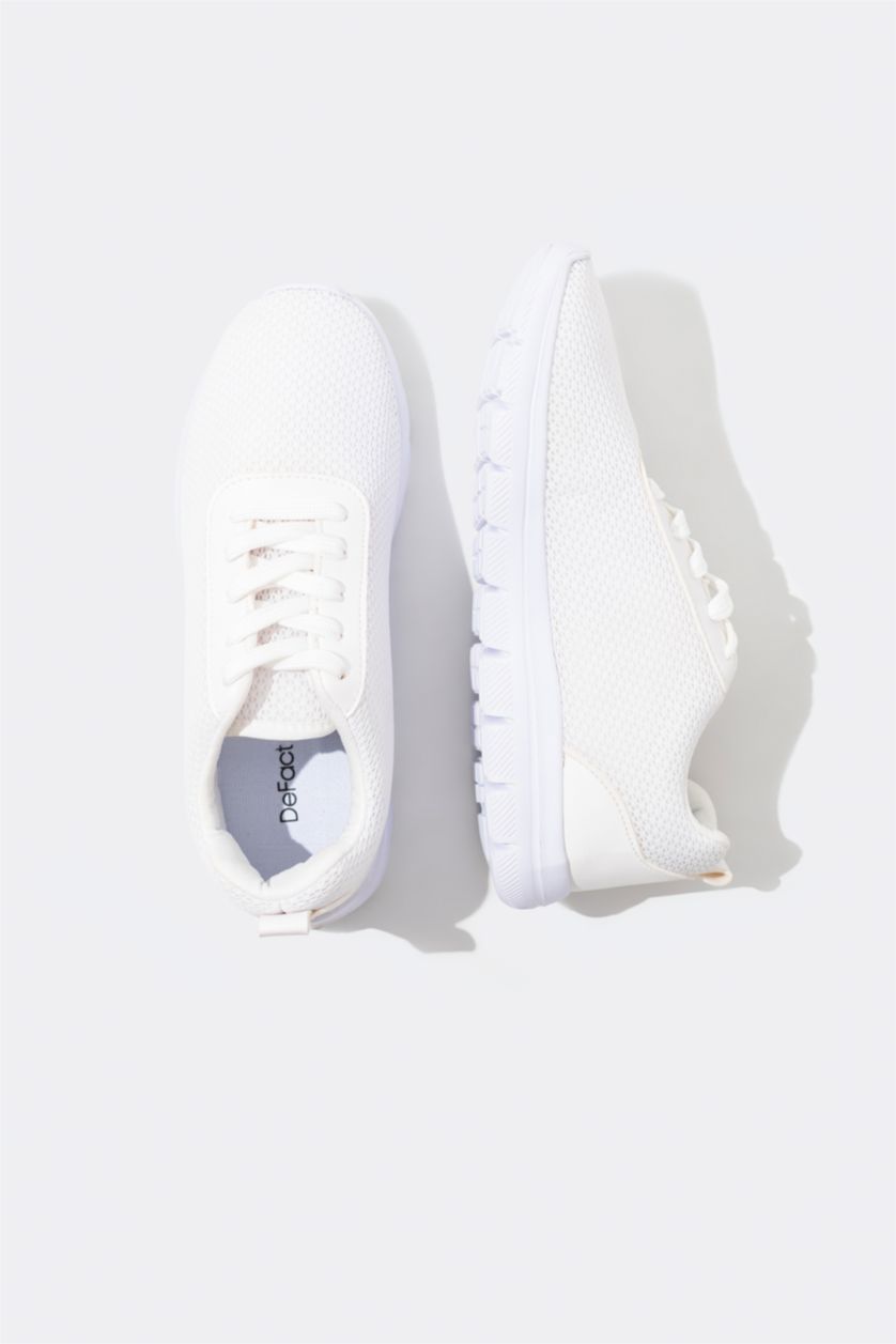 WOMAN White Woman Thick Sole Sport shoes