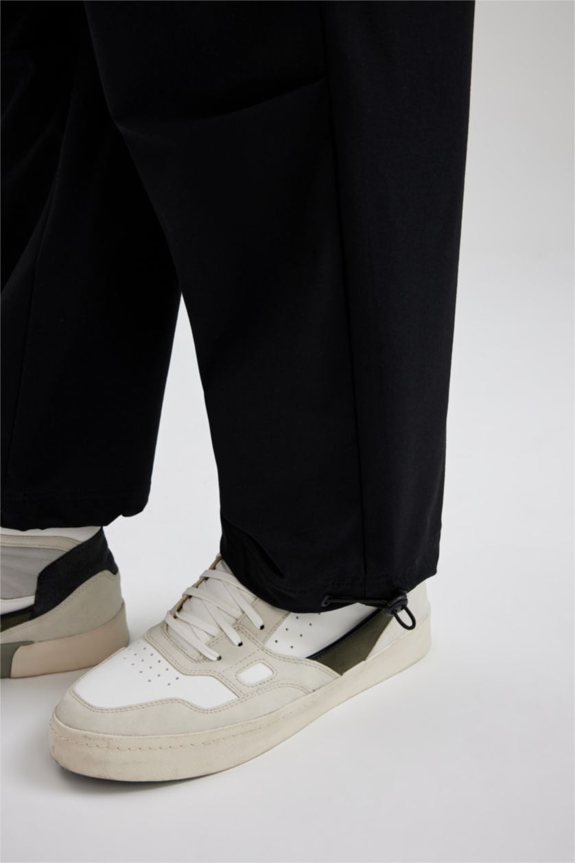 Erkek Siyah Relax Fıt Pantolon