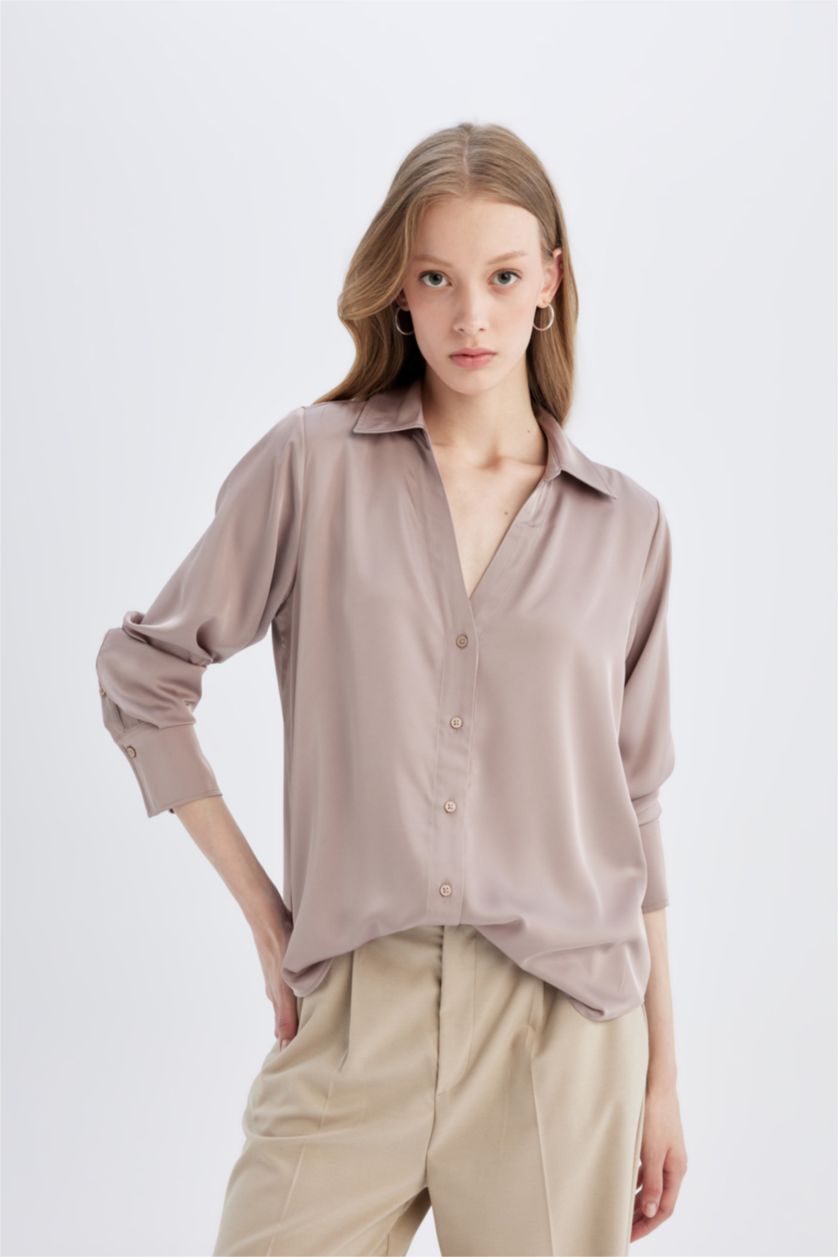 FEMME Bordeaux Chemise Satin coupe régulière à Manches Longues à Col en V