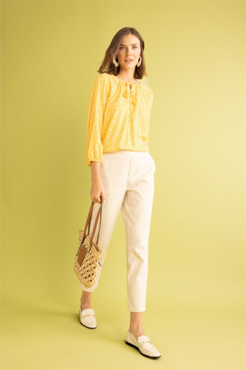 نساء بيج فاتح داكن Regular Chino Gabardine Trousers