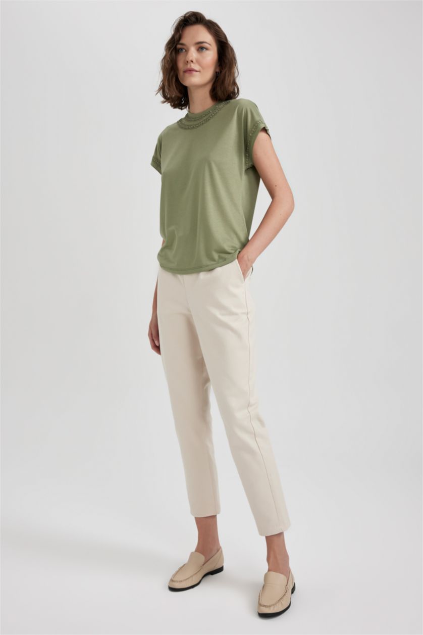 نساء بيج فاتح داكن Regular Chino Gabardine Trousers