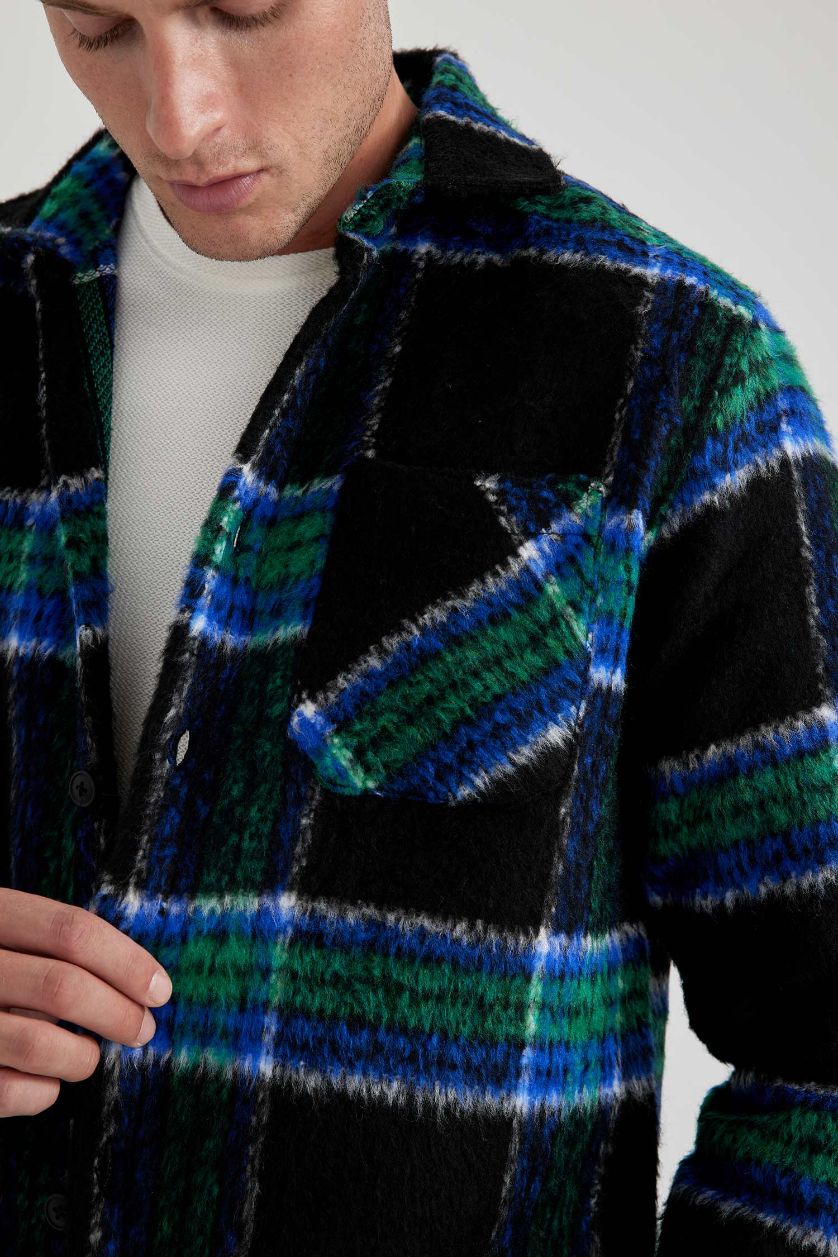 Man Black Regular Fit Polo Collar Overshirt