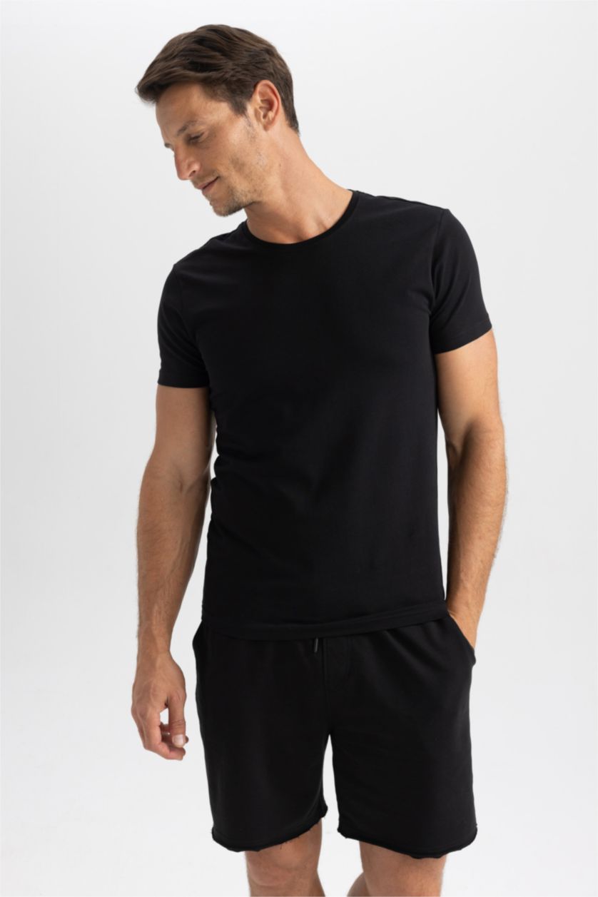MAN Black Regular Fit Short Sleeve Knitted Tops