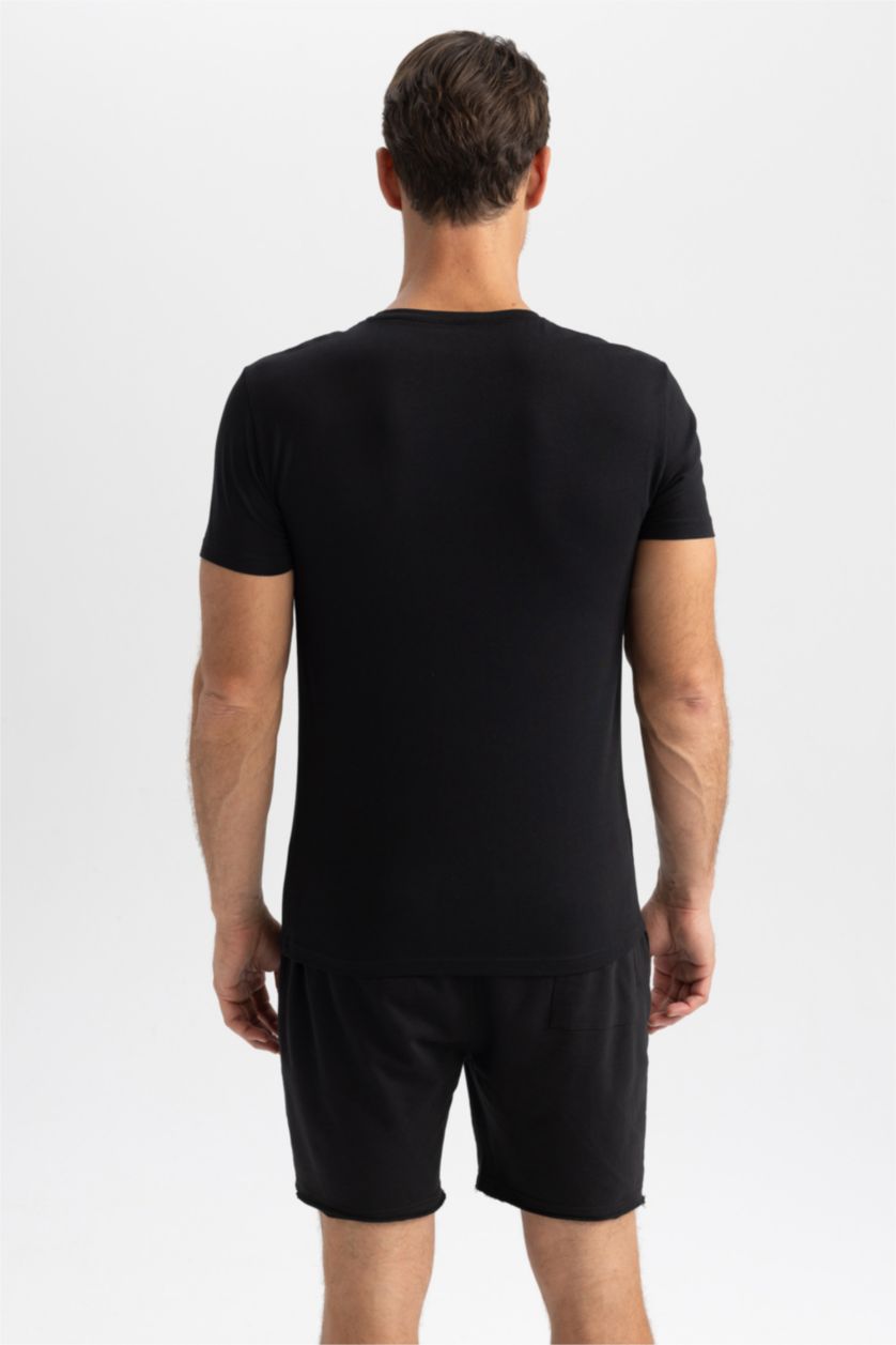 MAN Black Regular Fit Short Sleeve Knitted Tops