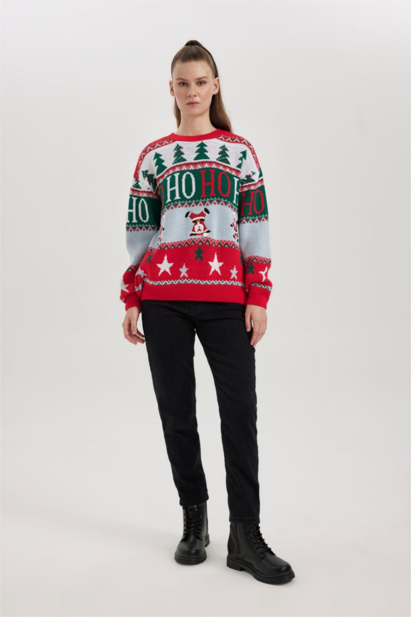 WOMAN Red Christmas Themed Crew Neck Knit Pullover