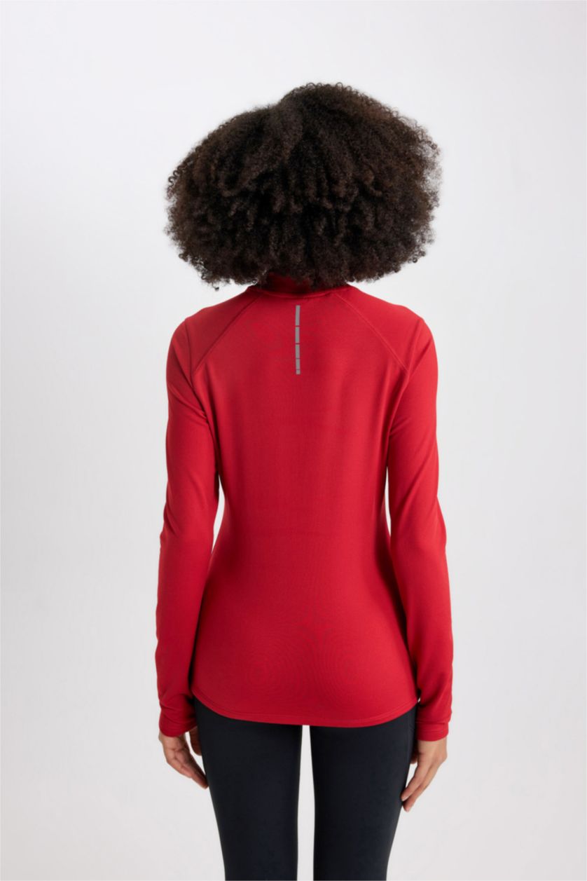 Kadın Kırmızı DeFactoFit Standart Fit Yaka Baskılı Uzun Kollu Tişört
