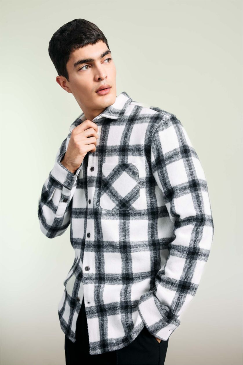 Man White Regular Fit Plaid Lumberjack Pocket Long Sleeve Shirt