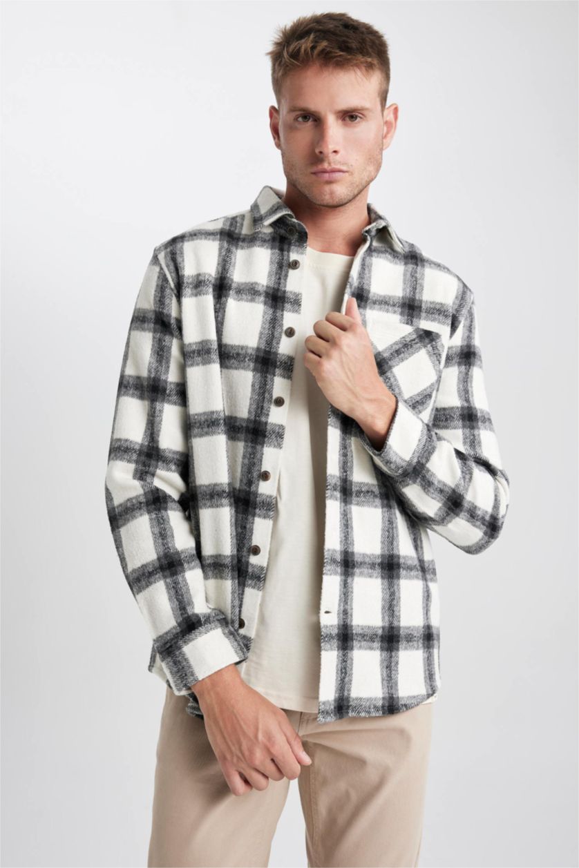 Man White Regular Fit Plaid Lumberjack Pocket Long Sleeve Shirt