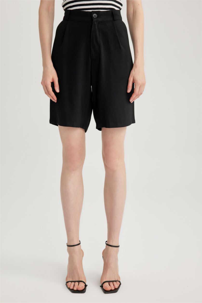 حريمي أسود شورت بجيب وخصر عالي