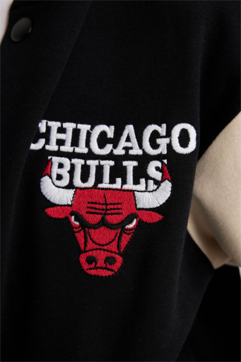 BOYS & TEENS Black Oversize Fit Hooded Chicago Bulls Licensed Cardigan