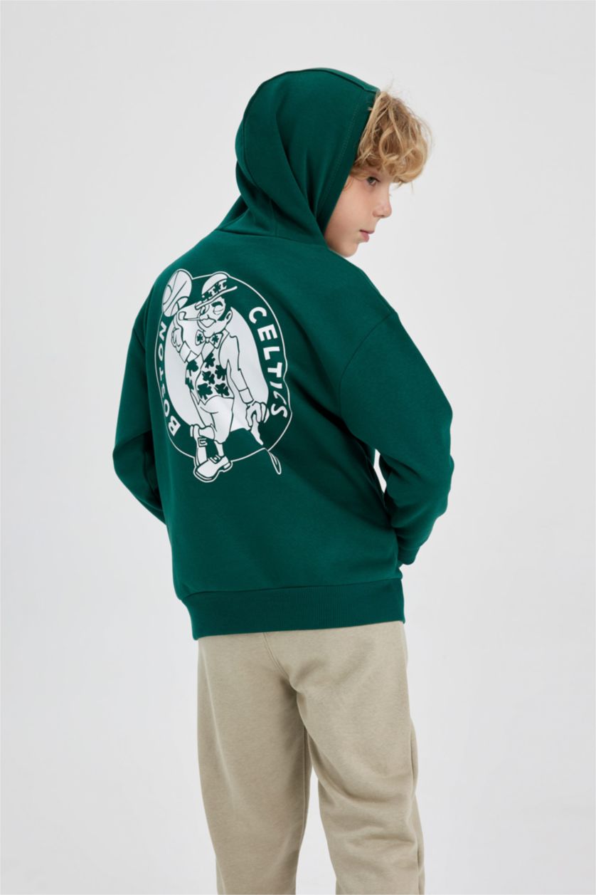 BOYS & TEENS Dark Green Oversize Fit Boston Celtics Licensed Hooded Sweatshirt