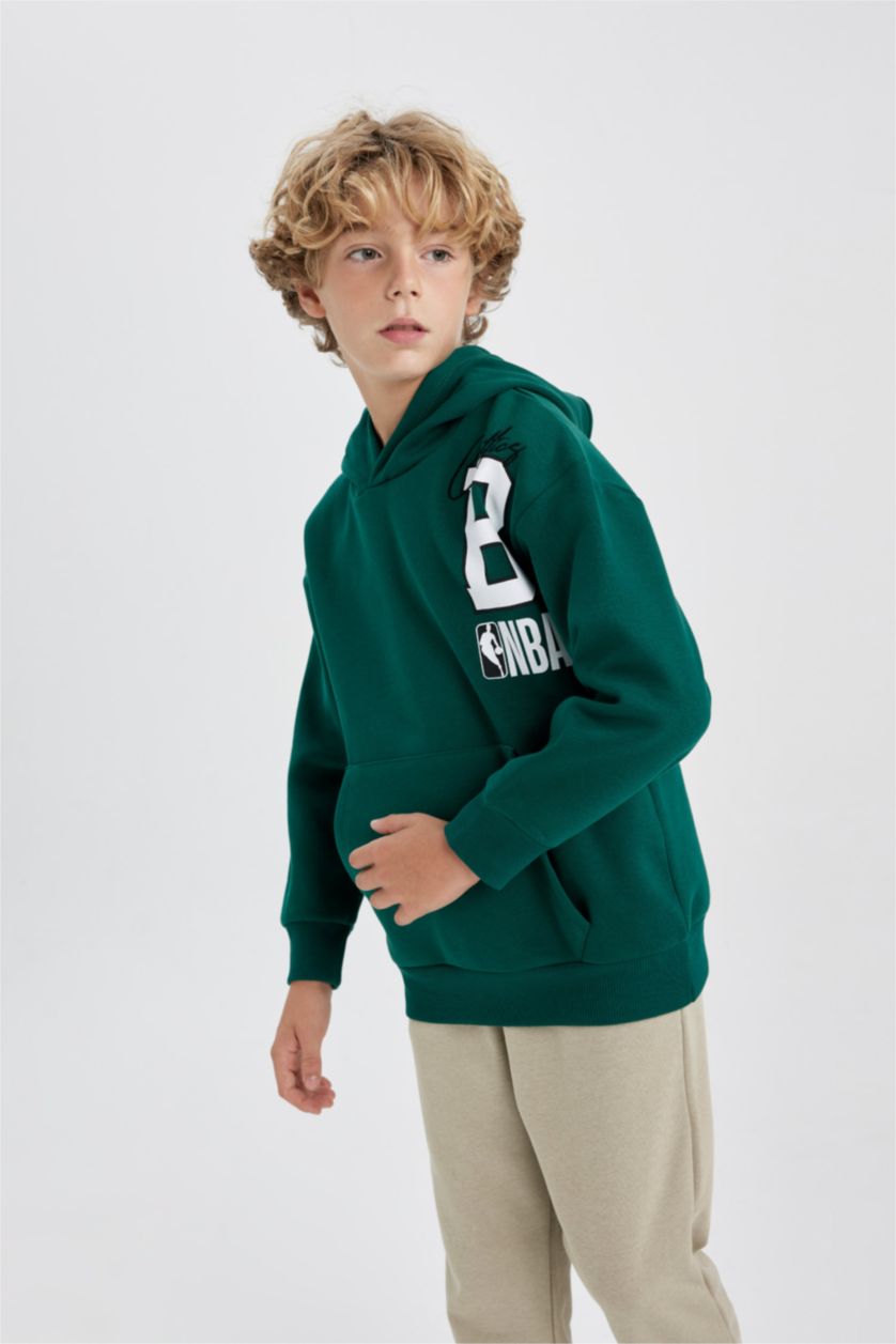 BOYS & TEENS Dark Green Oversize Fit Boston Celtics Licensed Hooded Sweatshirt
