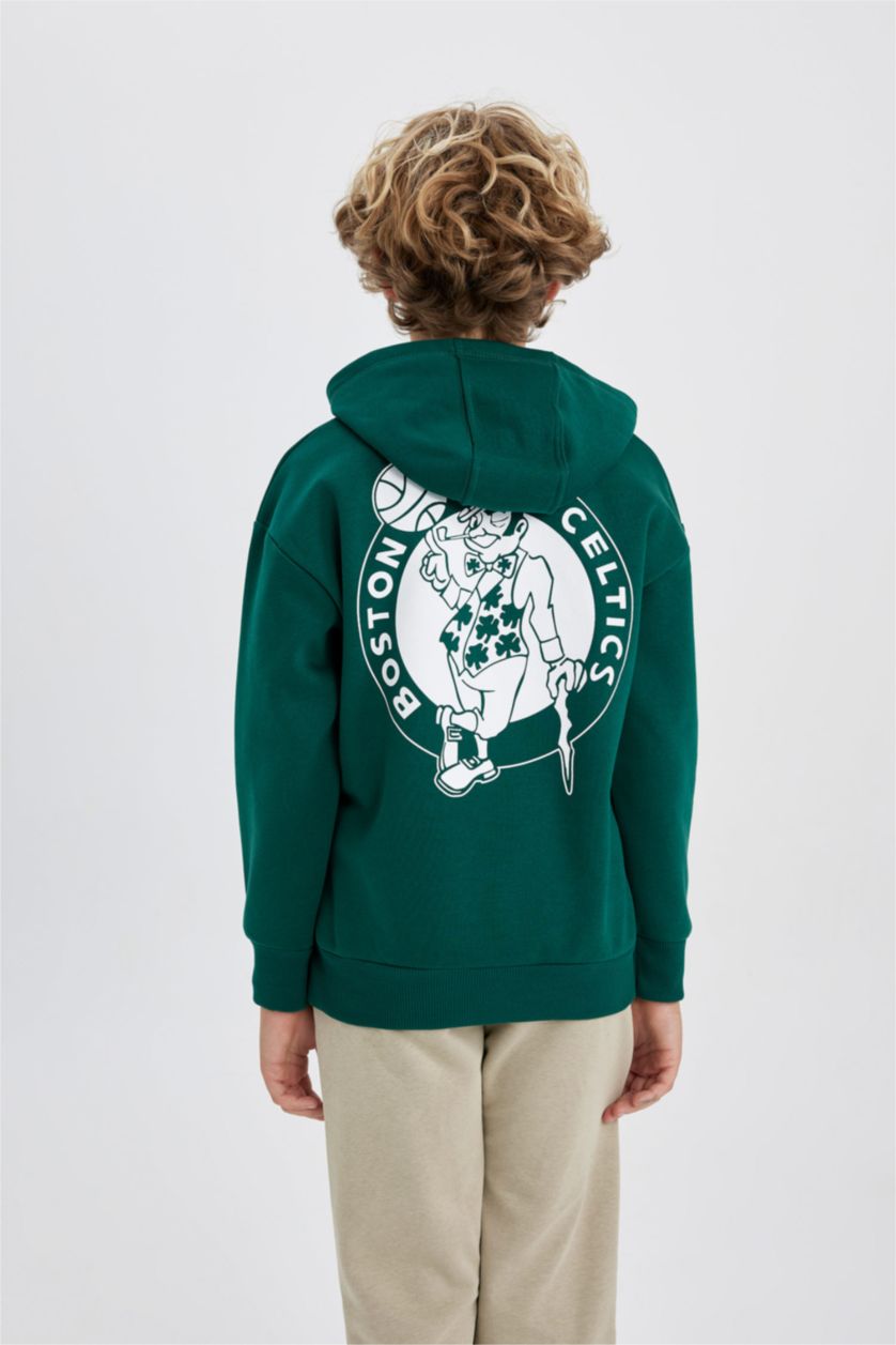 BOYS & TEENS Dark Green Oversize Fit Boston Celtics Licensed Hooded Sweatshirt