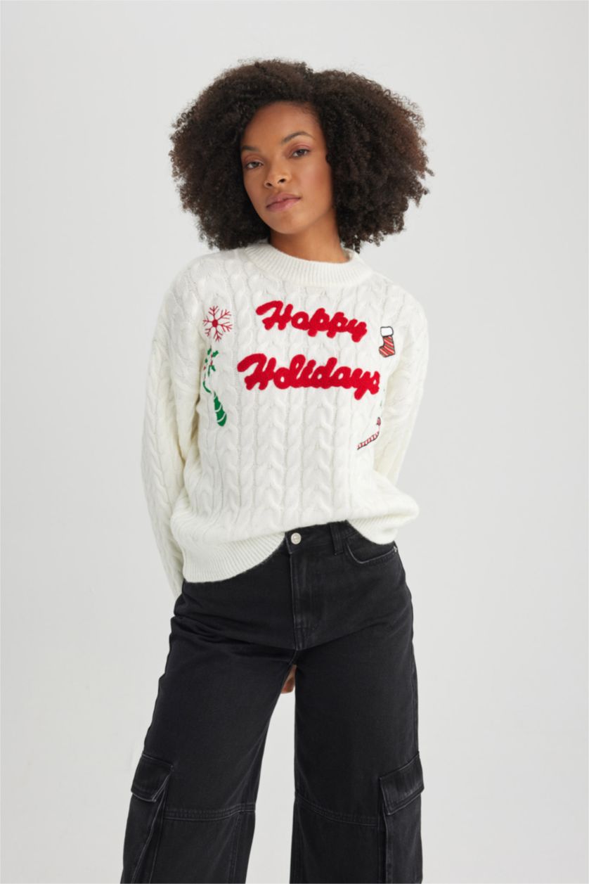 WOMAN Ecru Christmas Themed Crew Neck Knit Pullover