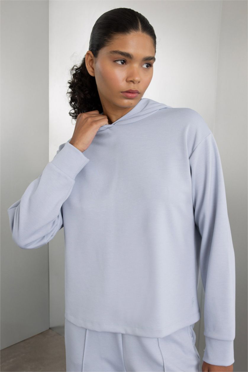 Kadın Açık Mavi Standart Fit Kapüşonlu Skuba Dalgıç Kumaş Sporcu Basic Düz Sweatshirt