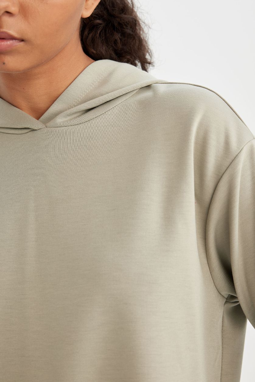 Kadın Açık Haki Standart Fit Kapüşonlu Skuba Dalgıç Kumaş Sporcu Basic Düz Sweatshirt