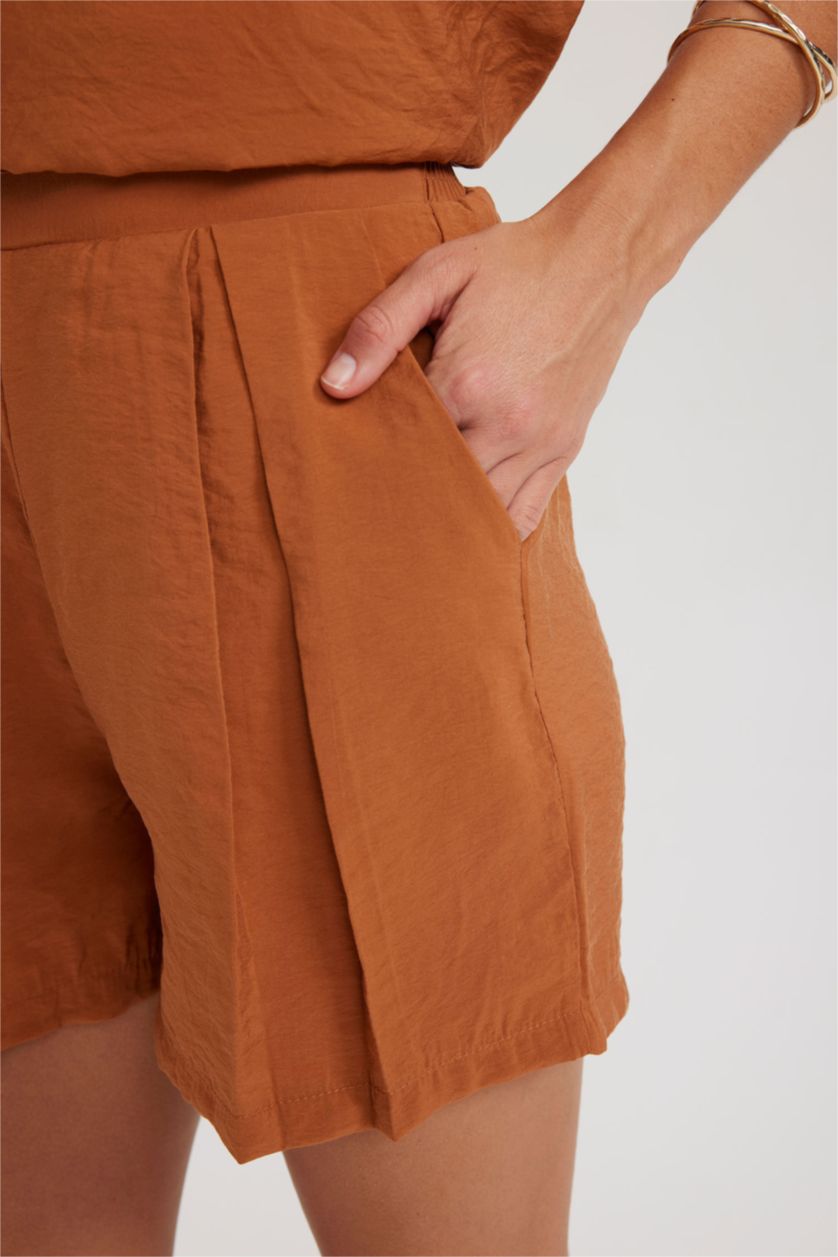 Woman Light Brown High Waist Wide Leg Premium Shorts