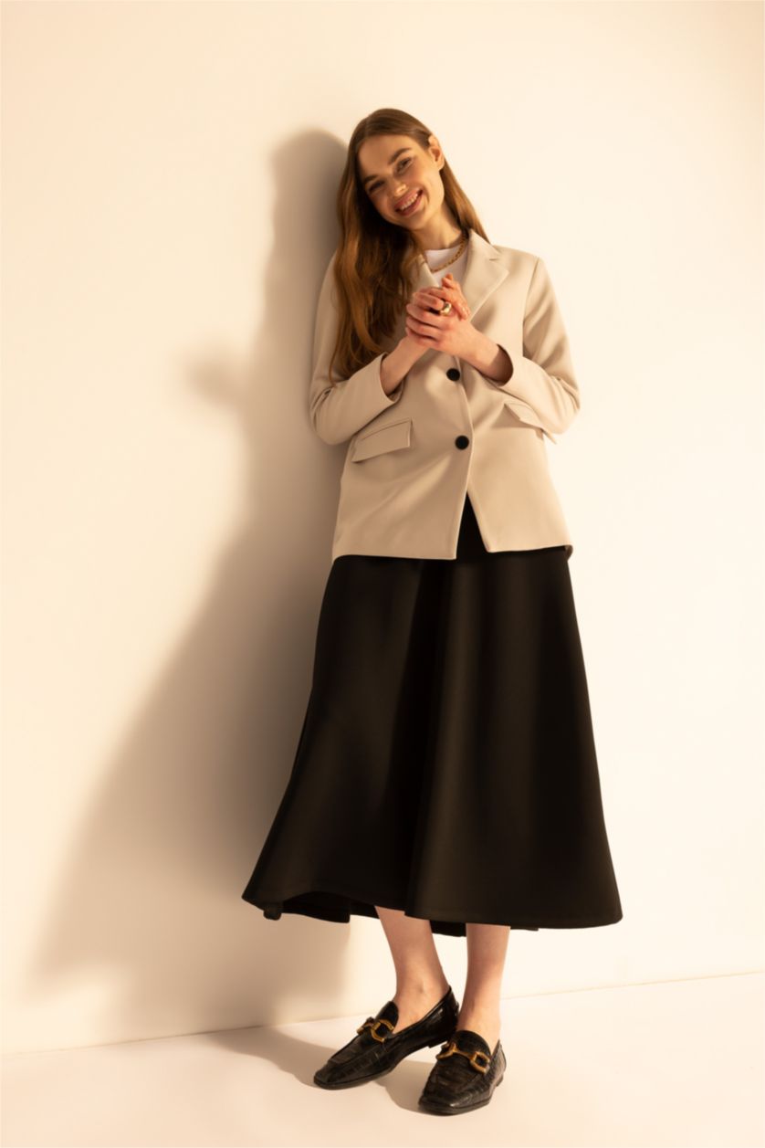 حريمي أسود جيبة من قماش سكوبا قصة A