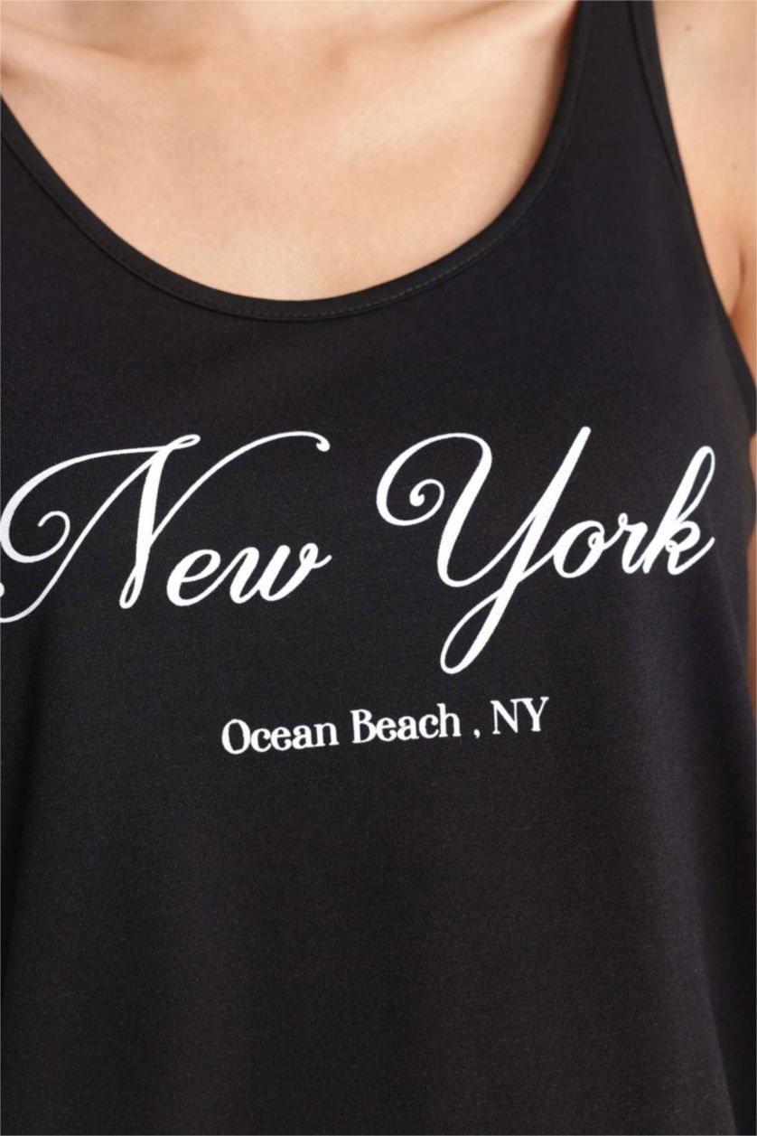 حريمي أسود كروب توب قصة عادية برقبة مستديرة