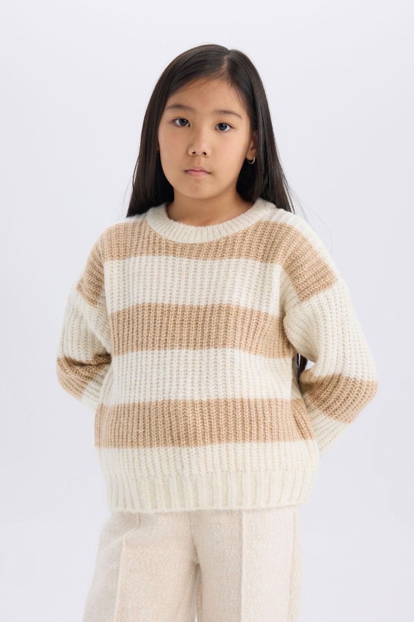 بنات بيج بلوفر قصة عادية برقبة مستديرة