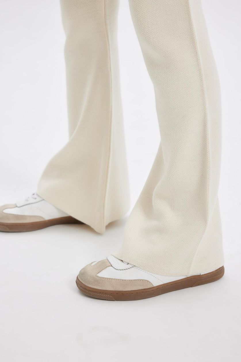 Kız Çocuk - Genç Kız Ekru Flare Fit İspanyol Paça Basic Düz Triko Pantolon Kız Çocuk